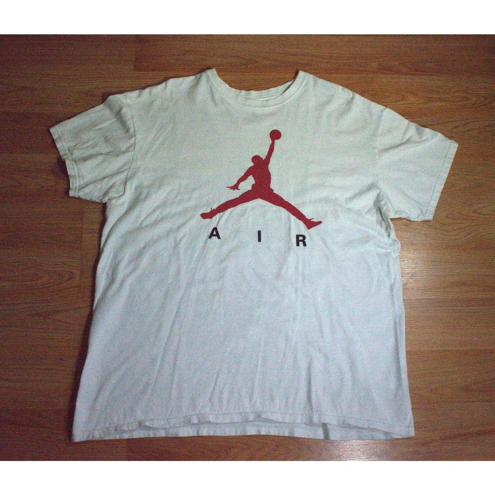 Air Jordan White T Sz XL